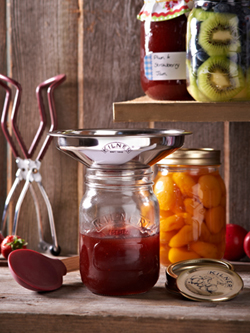 Preserving Jam